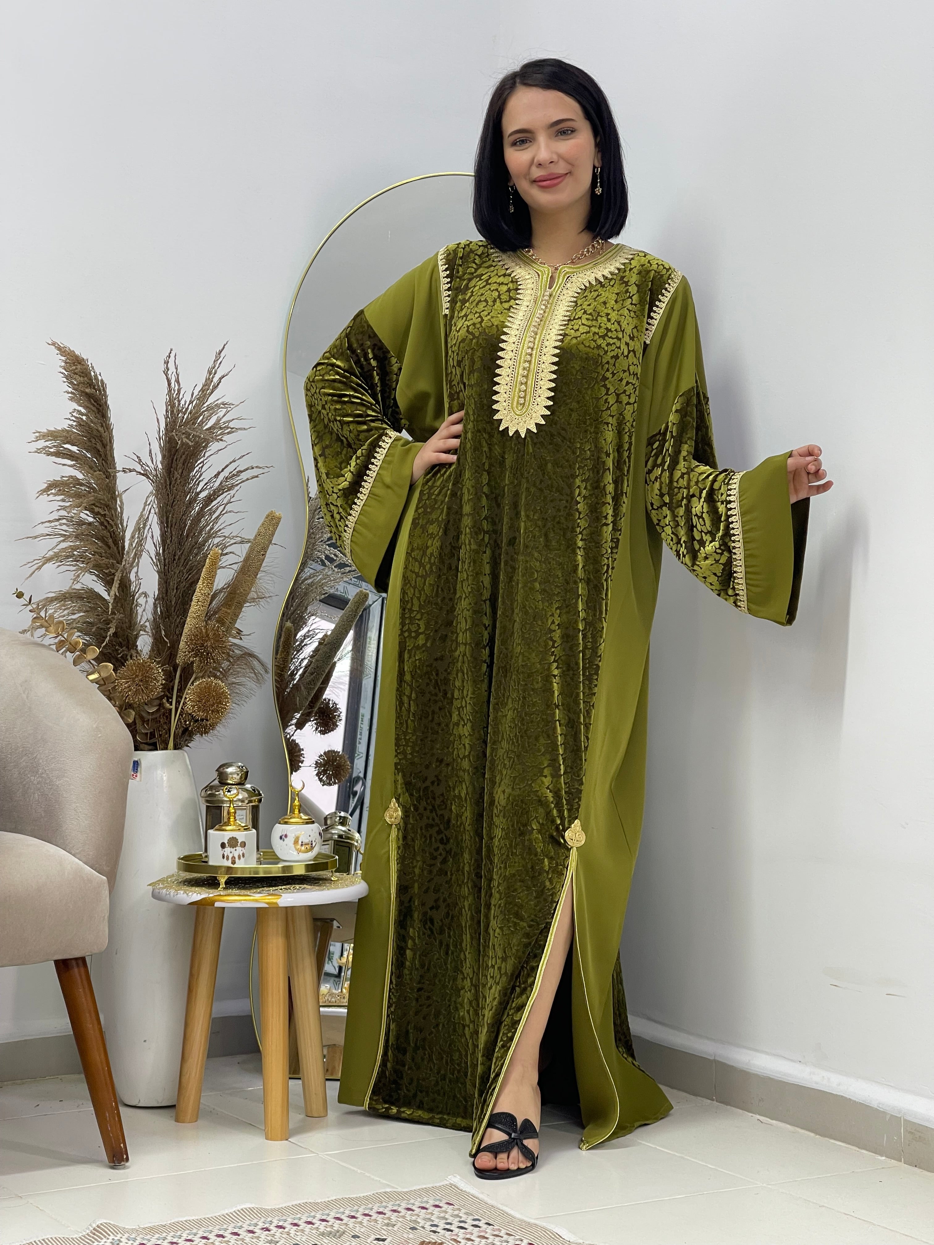 قندورة قطيفة 👗 | Maison Louiza